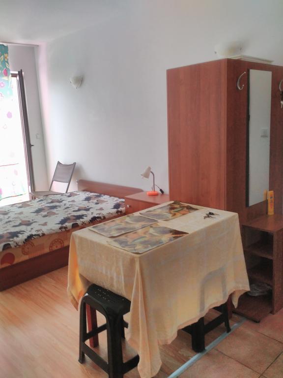 Sea Apartment Burgas Bagian luar foto